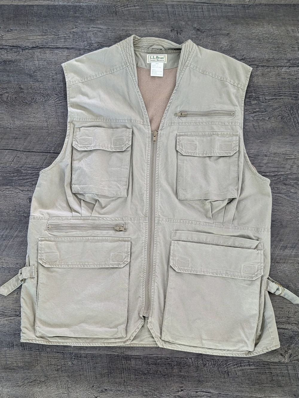 L.L. Bean Men's Multi-Pocket Utility Vest in Light Khaki